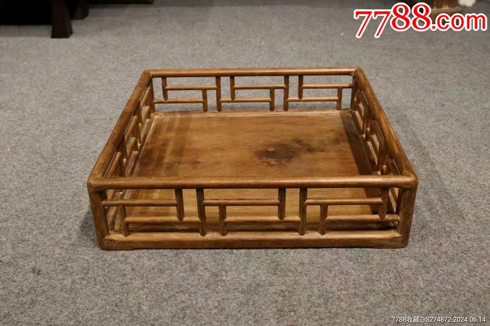 極上品 貴重 花梨木手彫 盤 貢盤 果盤 文房置物 賞物 稀少 佳品 拍賣筆記vol.55 木趣居：1973.5萬港元成交，王世襄舊藏晚明黃花梨四足