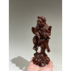 黄杨木 清代 苦行僧 唐物 黄杨木｜扫地僧红尘炼心境，诸事皆修行。 雕刻扫地僧神情专注