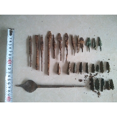 28枚各種銅鐵箭頭鏃不同樣_鞏昌雄鎮(zhèn)