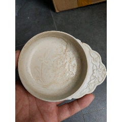 宋代荸荠形白釉水盂