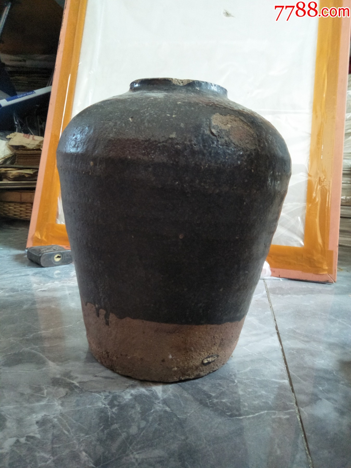 清代辽阳冮官窑巨器酒缸一只黑釉巨器少见