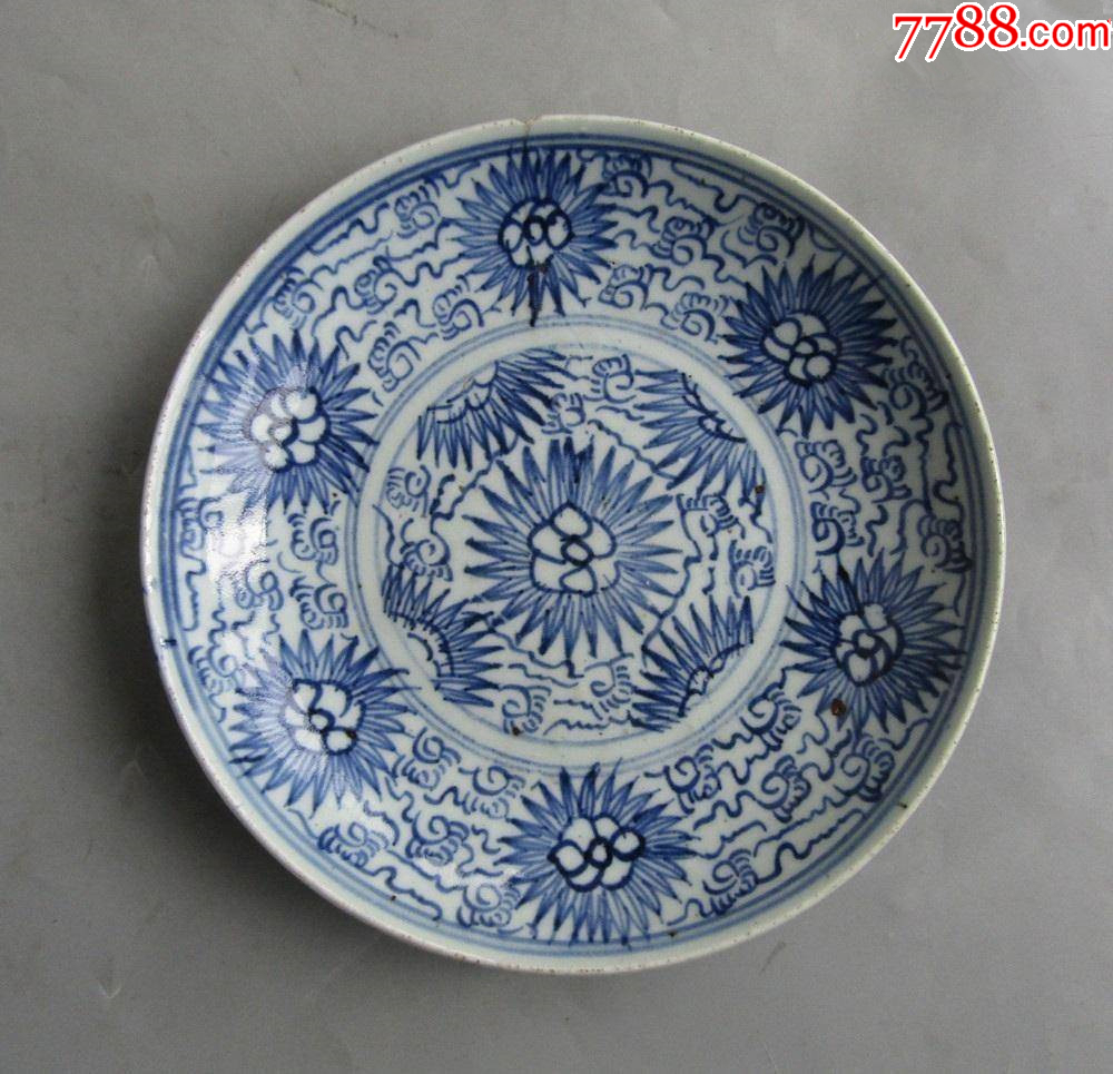 青花 大皿 清時代 中国古玩 古董中国盘饰以花卉// 青花- 清朝- 18 世纪– Diddenantiques