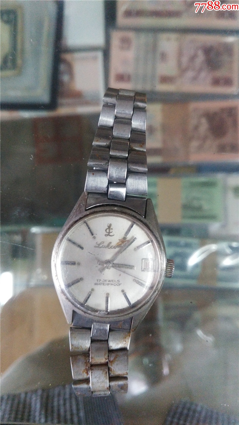 瑞士绿琴单历男机械表机芯96