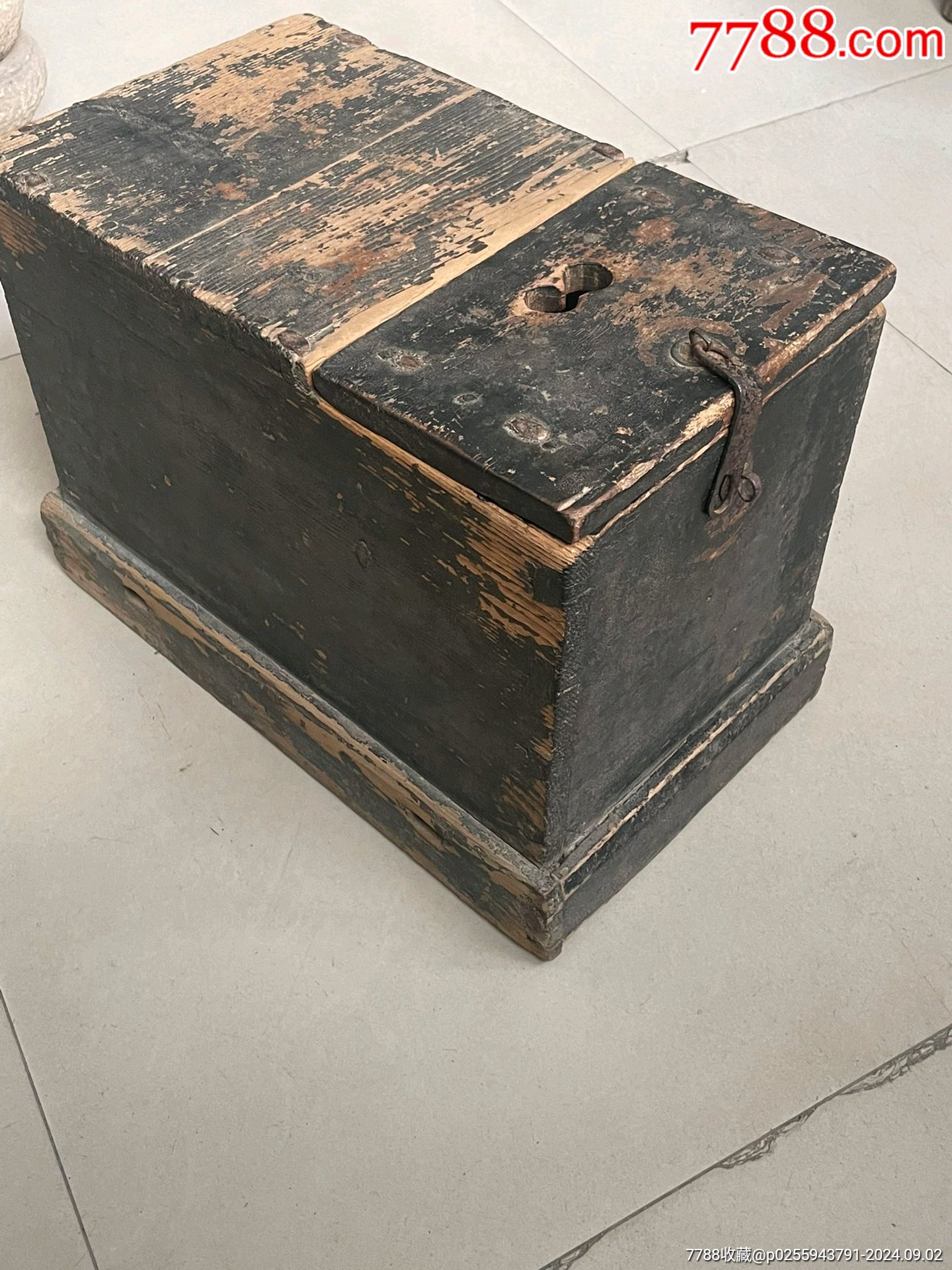 带铜钱文件柜,收纳箱,钱柜,民俗装修陈设摆件