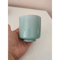 民国豆青釉杯子