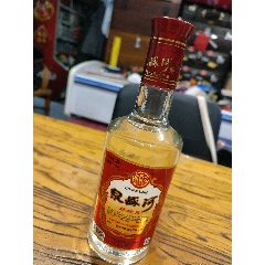 十多年老酒，泉盛河好運(yùn)酒，濃香型白酒，42度500ml，產(chǎn)地：遼寧