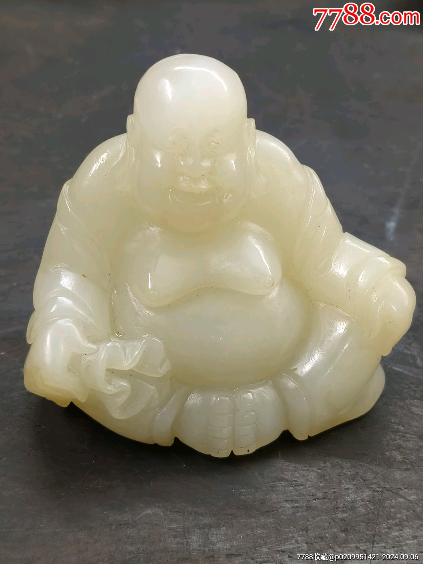 域鉴古玩】清中期和田白玉籽料双龙捧寿带扣拍卖价格/图片/值多少钱