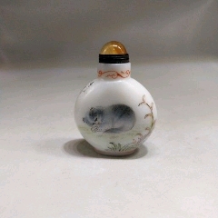 琉璃白鼻烟壶-鼻烟壶-7788红宝书