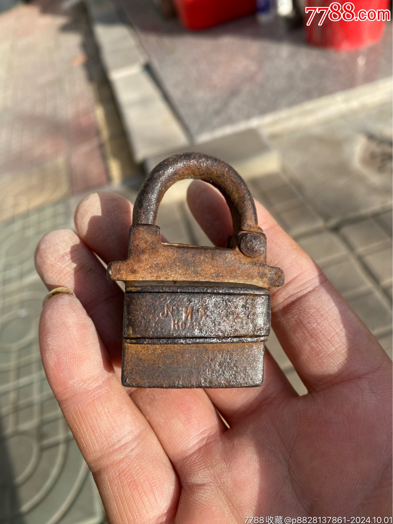 老铁锁_铁锁/铁钥匙_憨厚的乡下人【7788收藏__收藏热线】