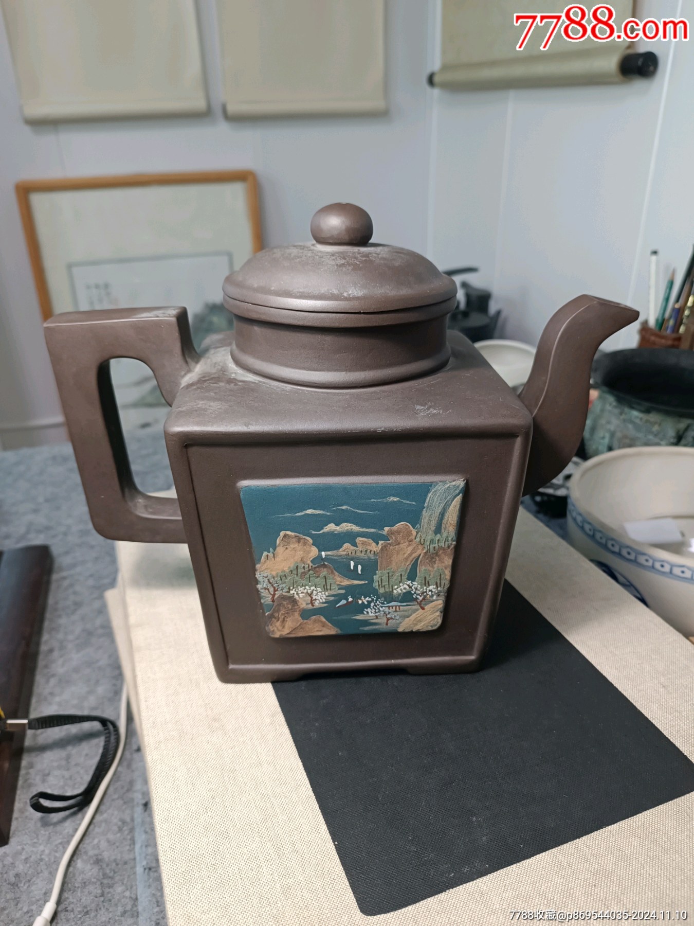 7、80年代大型紫砂壶，全品，宗晓芬制身上的字和画是石青的作品