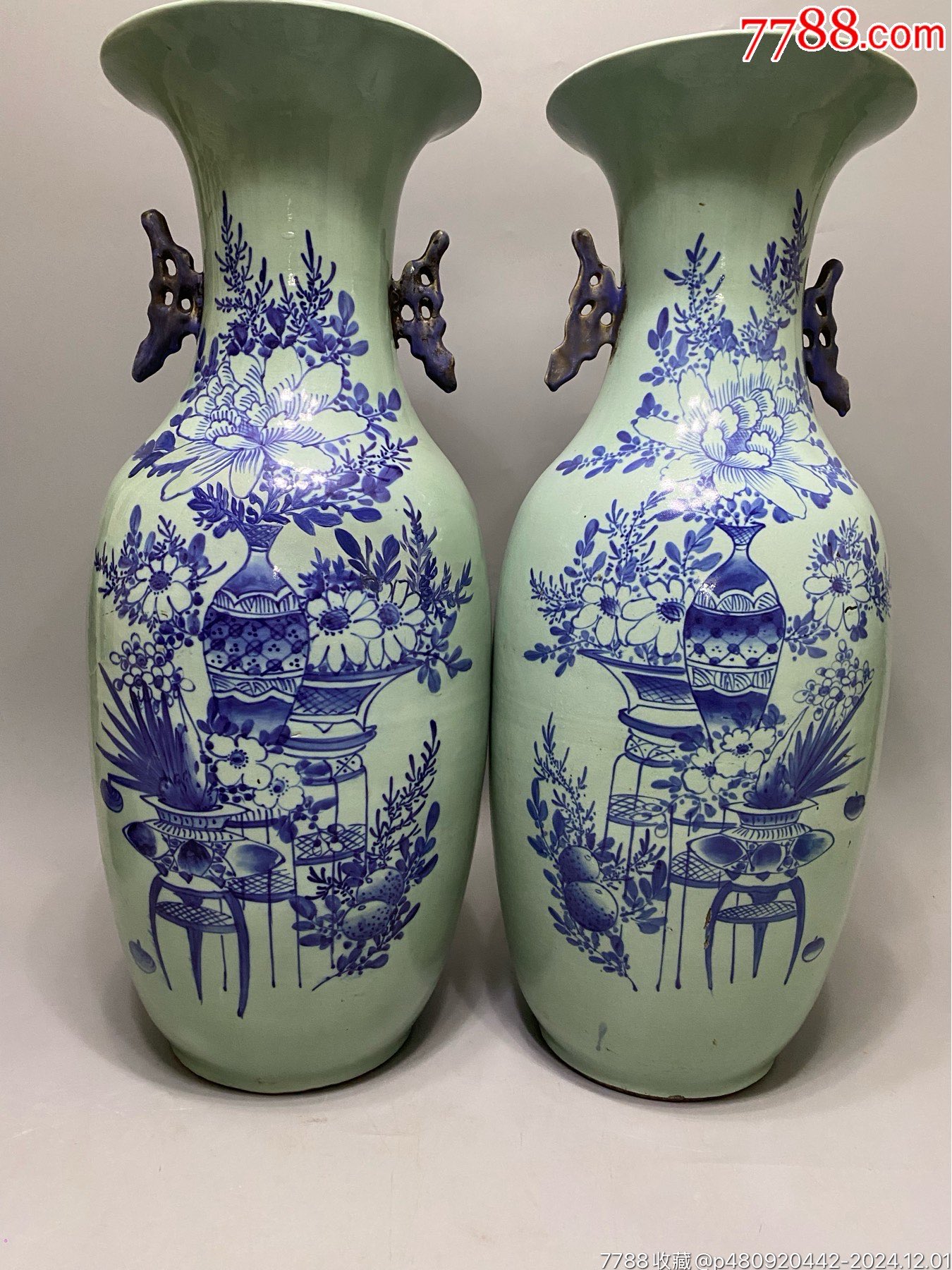 清代北方三百件青花博古大瓶一对。器形硕大。画工精美,品相经过专业技术师傅修复。摆_青花瓷_诚信通天下【7788收藏__收藏热线】