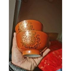 晚清珊瑚红描金五福捧寿碗一对，全品未使用，金水顶级。古人的指纹印还
