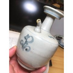 元明時期巴思八文青花酒壺