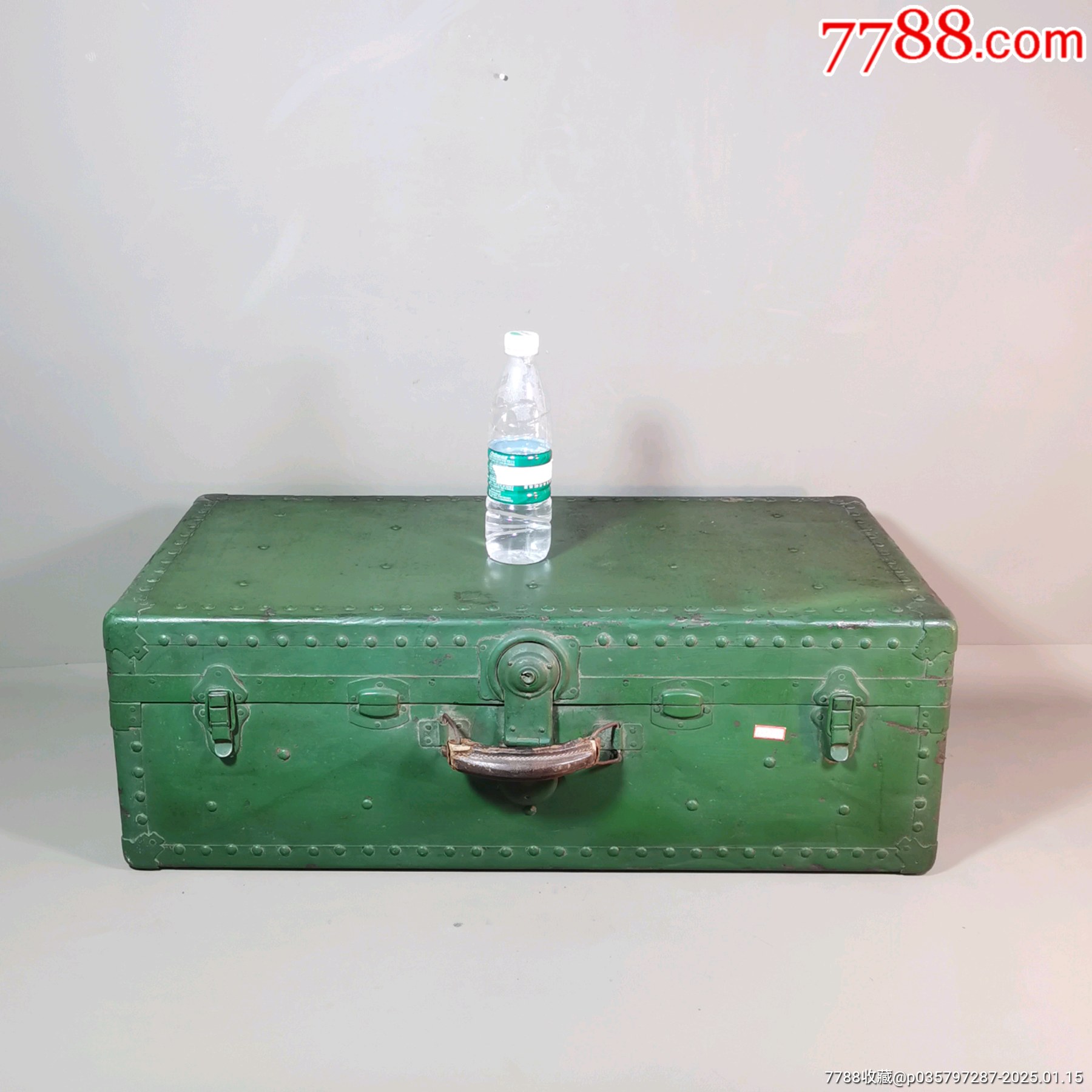 文创1930年代民国老式手提铁皮箱子储物箱收纳箱橱窗陈列道具怀旧