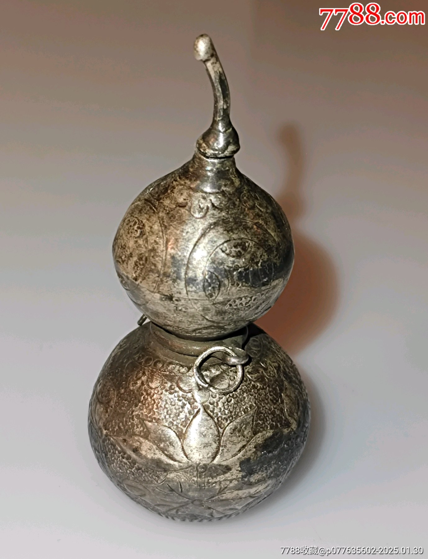 中国 古玩 紋銀細工 鼻煙壺 古美術 骨董 銀製 装飾 鼻煙壷