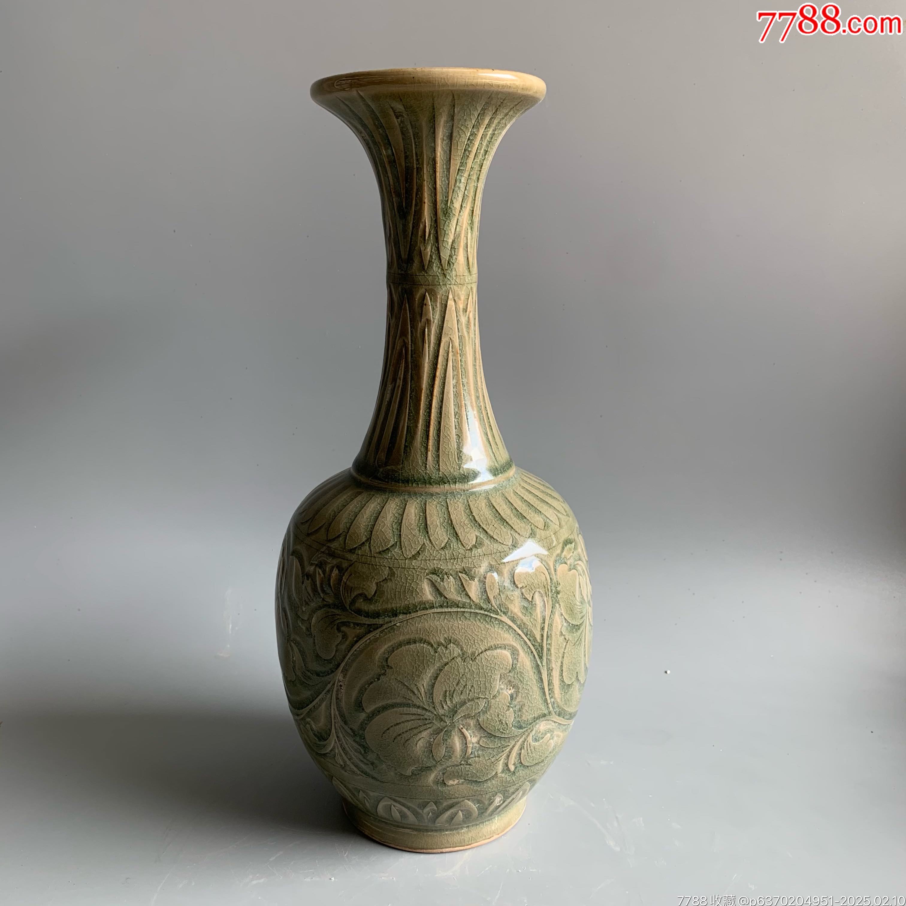 耀州窯 青磁 花瓶 中国古美術 时代物 一把精彩的耀州窑执壶六棱满剔刻花卉#古董#耀州窯#宋瓷#青瓷#藝術品