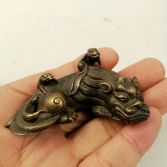 古玩舊藏清代瑞獸銅鎮(zhèn)紙_雷雷的店