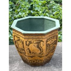 中国清時代染付大缸 清代大号八角荷花缸，鱼缸、老门海。图案清晰，釉水一流，寓意祥和，包