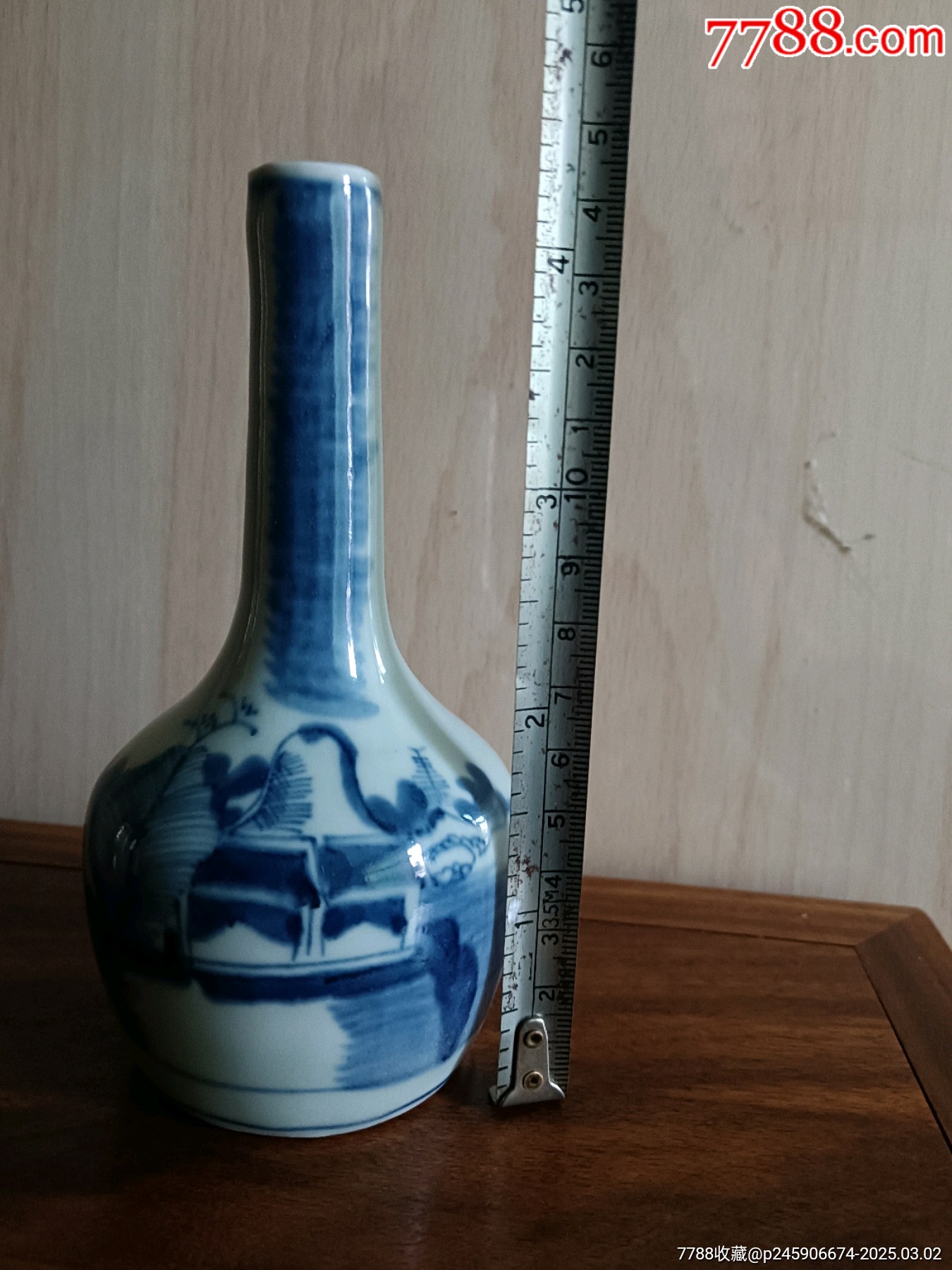 清代，青花人物山水故事長頸瓶擺件_價格8500元_第5張_7788收藏__收藏熱線