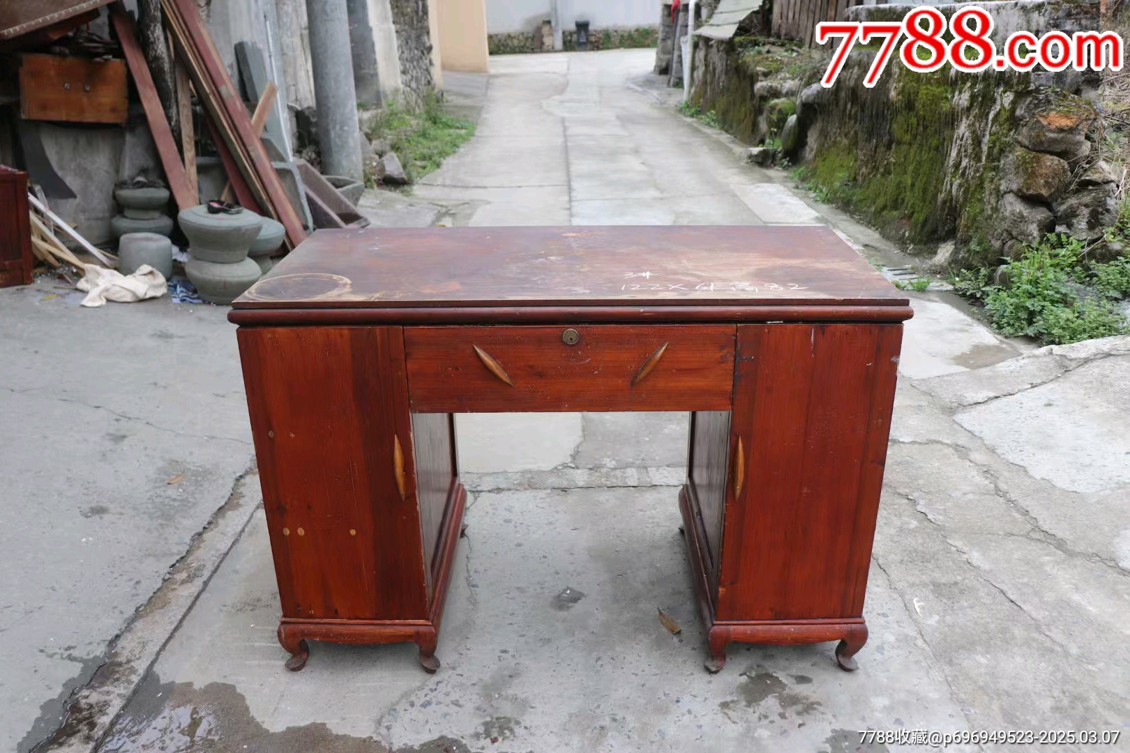 特惠680元邮费自理民俗老物件怀旧老家具，高年份老木书桌，工事桌，老式办公桌，-价格:680元-se105506703-其他根雕/木雕-零售 ...