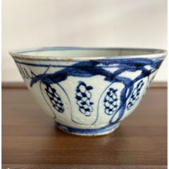 明晚期青花葡萄碗（有沖沒(méi)磕）(se105743614)