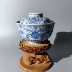 民國(guó)青花纏枝花卉紋蓋碗胭脂紅紫金釉孔雀藍(lán)豆青釉祭紅釉暗刻-￥480 元_彩繪瓷/彩瓷_7788網(wǎng)