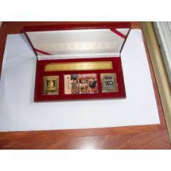 特價(jià)：九七香港回歸祖國(guó)紀(jì)念金卡，千足金純鉑金各1克(se106193984)_紫歸館