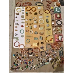 各種珠串飾品！議價出。_鞏昌雄鎮(zhèn)