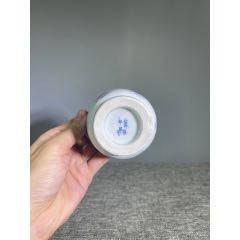 清中期.青花.缠枝莲.壁瓶.赏瓶.瓷器_青花瓷_吾铭居【7788旧书网】 清中期.青花.缠枝莲.壁瓶.赏瓶.瓷器_青花瓷_吾铭居【7788旧书网】
