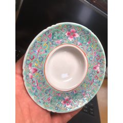清中民初粉彩的花卉盞托