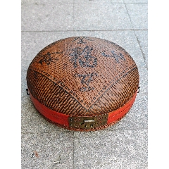 A 'huanghuali' seal chest, 17th / 18th century | 十七/ 十八
