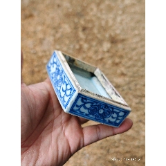 影青陵陰刻蓮紋花盤 中国美術 中国古玩 影青陵陰刻蓮紋花盤 中国美術 中国古玩 影青陵陰刻蓮紋