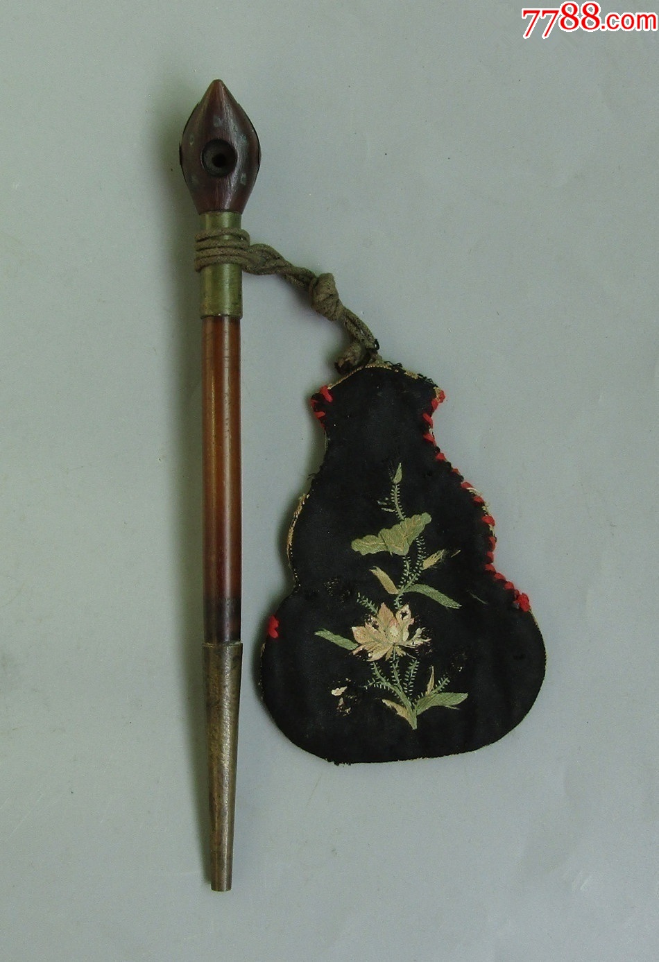 銅器  煙袋  竜紋煙管  水煙袋  水煙壺  煙袋鍋  工芸品美術品 置物 銅器 煙袋 竜紋煙管 水煙袋 水煙壺 煙袋鍋 工芸品美術品 置物