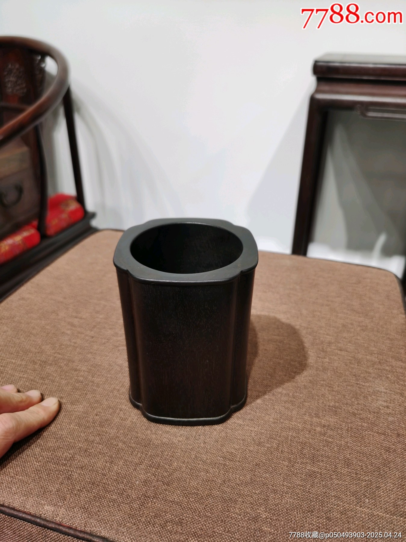 筆筒 紫檀 小叶紫檀“笔筒”——文房雅物，雕刻知足常乐