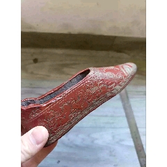古玩舊藏朱紅漆木雕鞋_雷雷的店