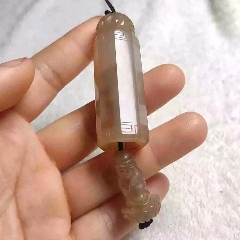 古玩舊藏清工瑪瑙心中有佛吊墜_雷雷的店