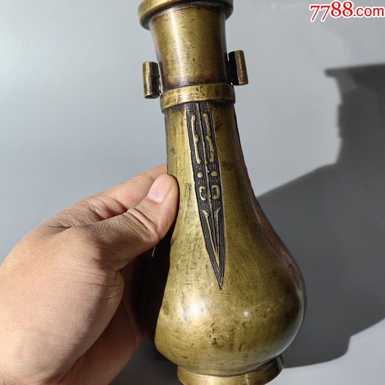 民國(guó)蟬紋貫耳清供銅瓶包老銅器香爐筆架錢幣鎮(zhèn)尺墨盒銅壺銅_價(jià)格800元_第2張_7788收藏__收藏?zé)峋€