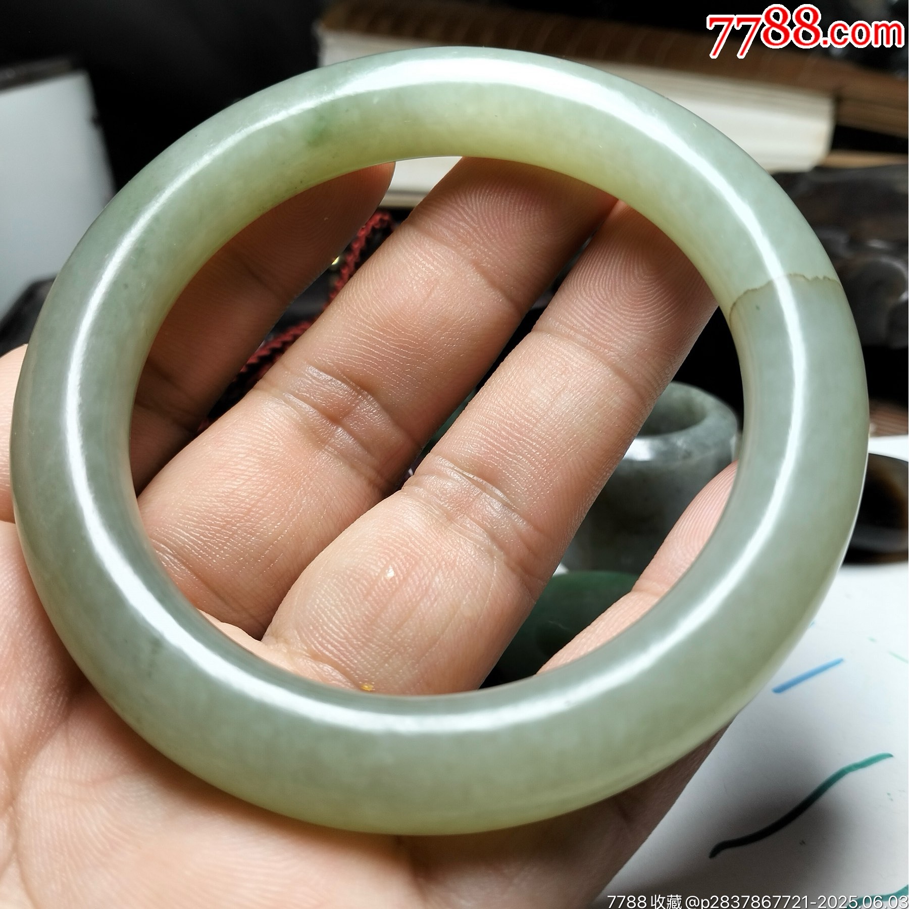 明清老和田青白玉.粗圆条大镯子_和田玉_云瑜轩【7788红宝书】