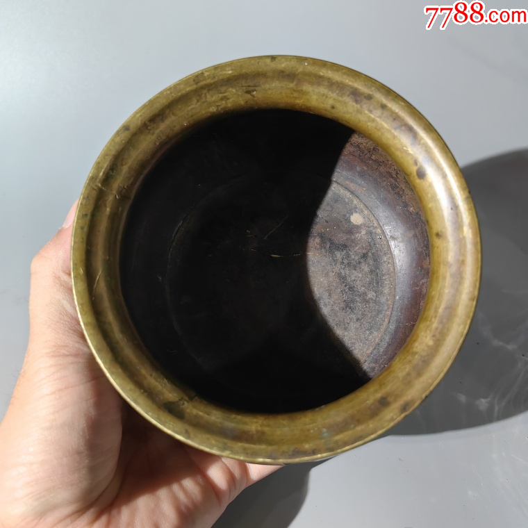 民國饕餮紋銅渣斗包老銅器香爐筆架錢幣鎮(zhèn)尺墨盒銅壺銅座佛像_價(jià)格600元_第6張_7788收藏__收藏?zé)峋€