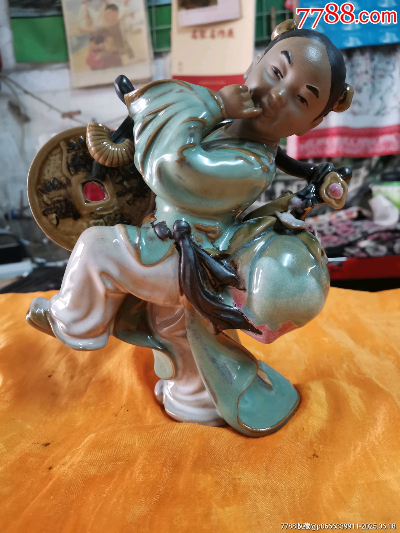 中国彩磁器龍上童子 置物 年代物 陶器人形 Home - Collect.tw 收藏品