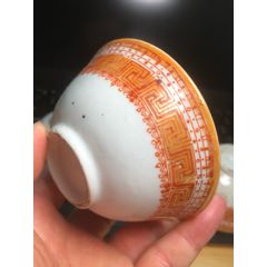 清代朱砂红笔筒_红釉瓷_山西老货【7788旧书网】