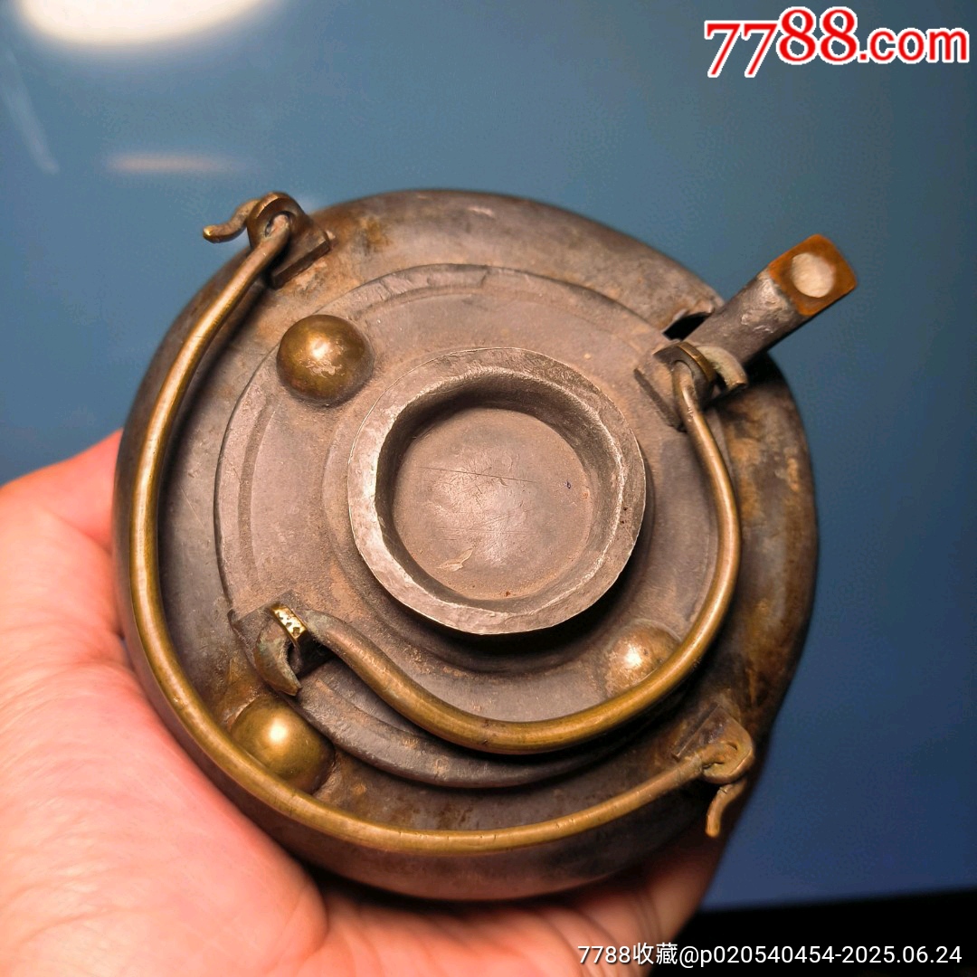 古玩舊藏珍珠底鏨刻錫壺雙旗泉苑茶莊白錫暖壺_價(jià)格3000元【雷雷的店】_第7張_7788收藏__收藏?zé)峋€