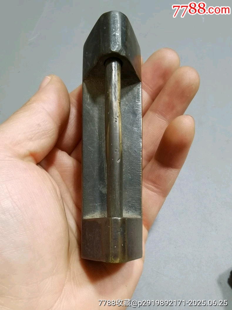 古玩舊藏清代帶款厚重銅鎖_價格800元【雷雷的店】_第1張_7788收藏__收藏?zé)峋€