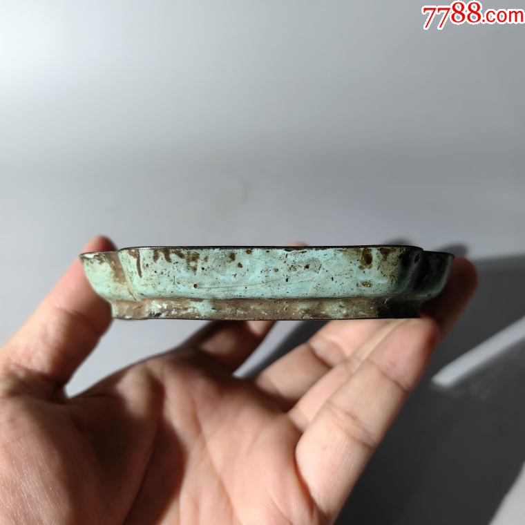 乾隆琺瑯彩人物方盤一對包老銅器香爐筆架錢幣鎮(zhèn)尺墨盒銅壺銅_價格260元【清茗敘瓷丶】_第6張_7788收藏__收藏熱線