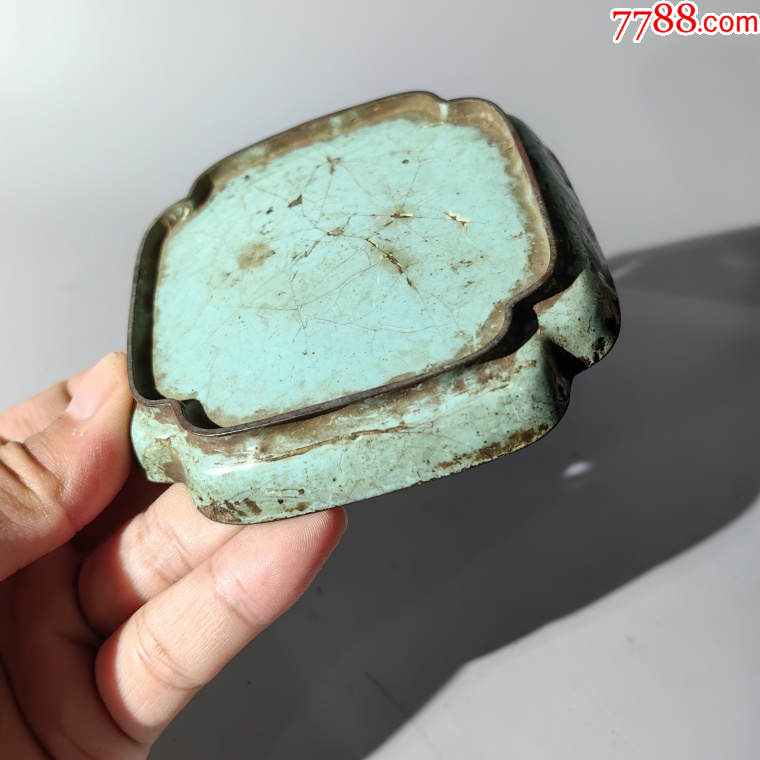 乾隆琺瑯彩人物方盤一對包老銅器香爐筆架錢幣鎮(zhèn)尺墨盒銅壺銅_價格260元【清茗敘瓷丶】_第9張_7788收藏__收藏熱線