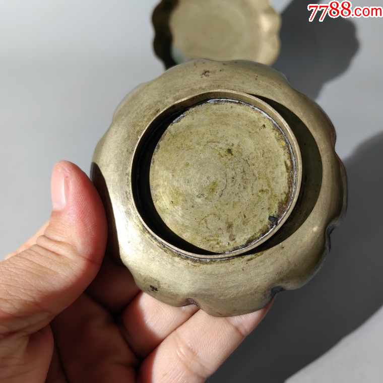 民國(guó)葵口銅盤一對(duì)包老銅器香爐筆架錢幣鎮(zhèn)尺墨盒銅壺銅座佛像_價(jià)格380元【清茗敘瓷丶】_第4張_7788收藏__收藏?zé)峋€