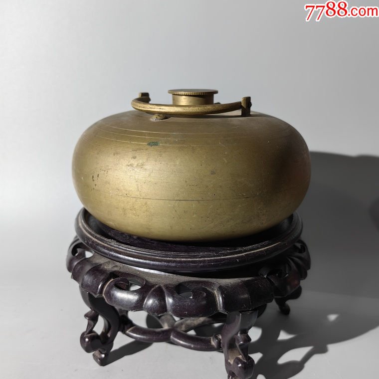 建國(guó)初銅暖手爐包老銅器香爐筆架錢幣鎮(zhèn)尺墨盒銅壺銅座佛像銅_價(jià)格350元_第1張_7788收藏__收藏?zé)峋€