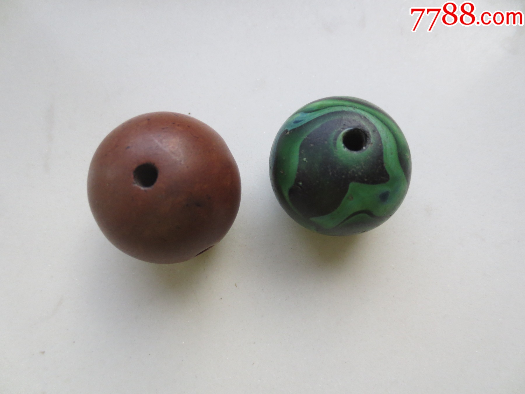 清代绞胎仿孔雀石大号琉璃珠子 价格1500元 Se107802373 琉璃珠球 零售 7788收藏收藏热线 