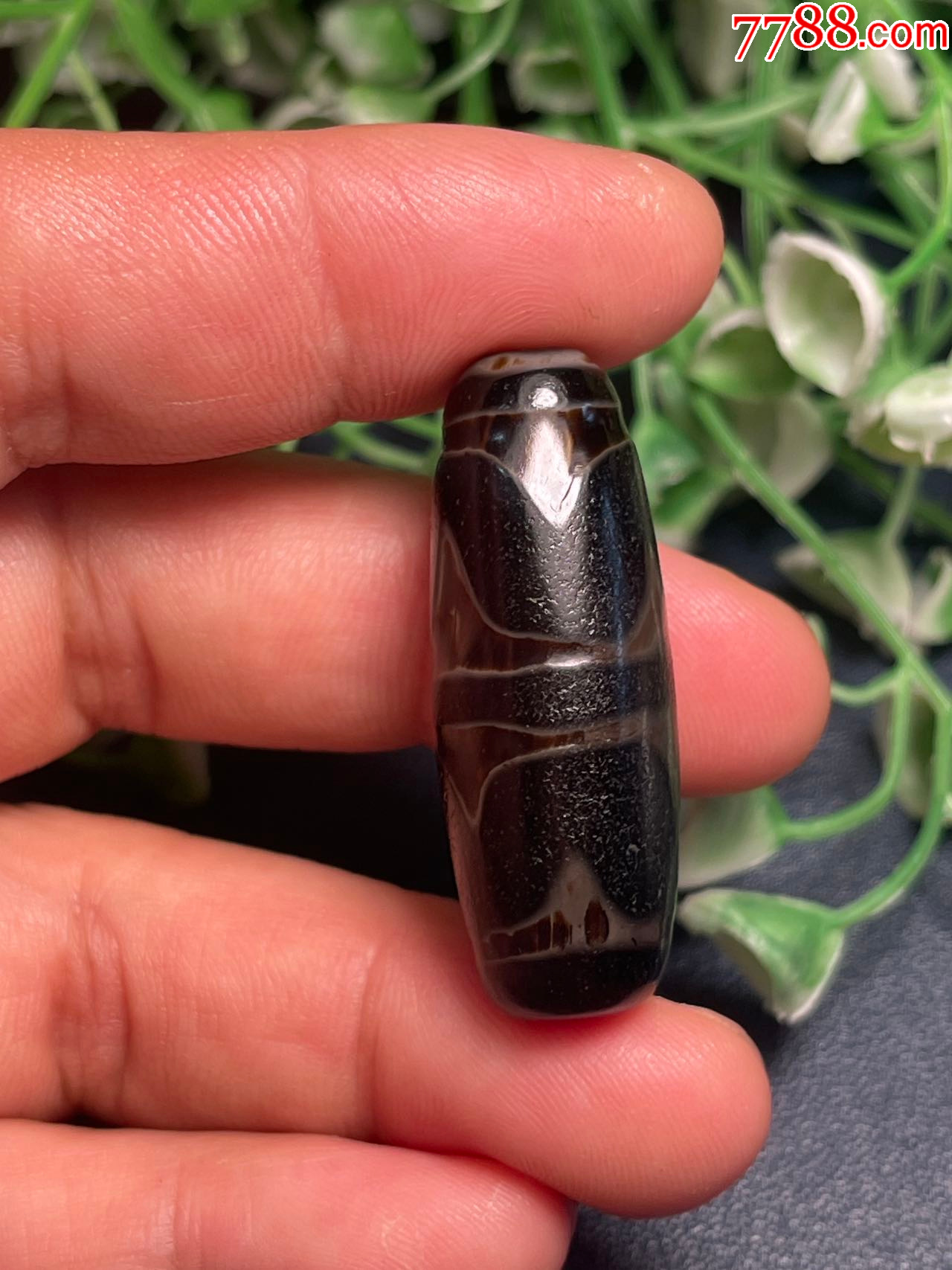 虎牙天珠 西藏藏区回流老料虎牙天珠搭配红玛瑙精心编制项链尺寸：大虎牙天