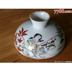 中国古玩　粉彩　香合A   6.8㎝　東さ6-0208③ 中国古玩 粉彩 香合A 6.8㎝ 東さ6-0208③ 中国古玩 粉彩